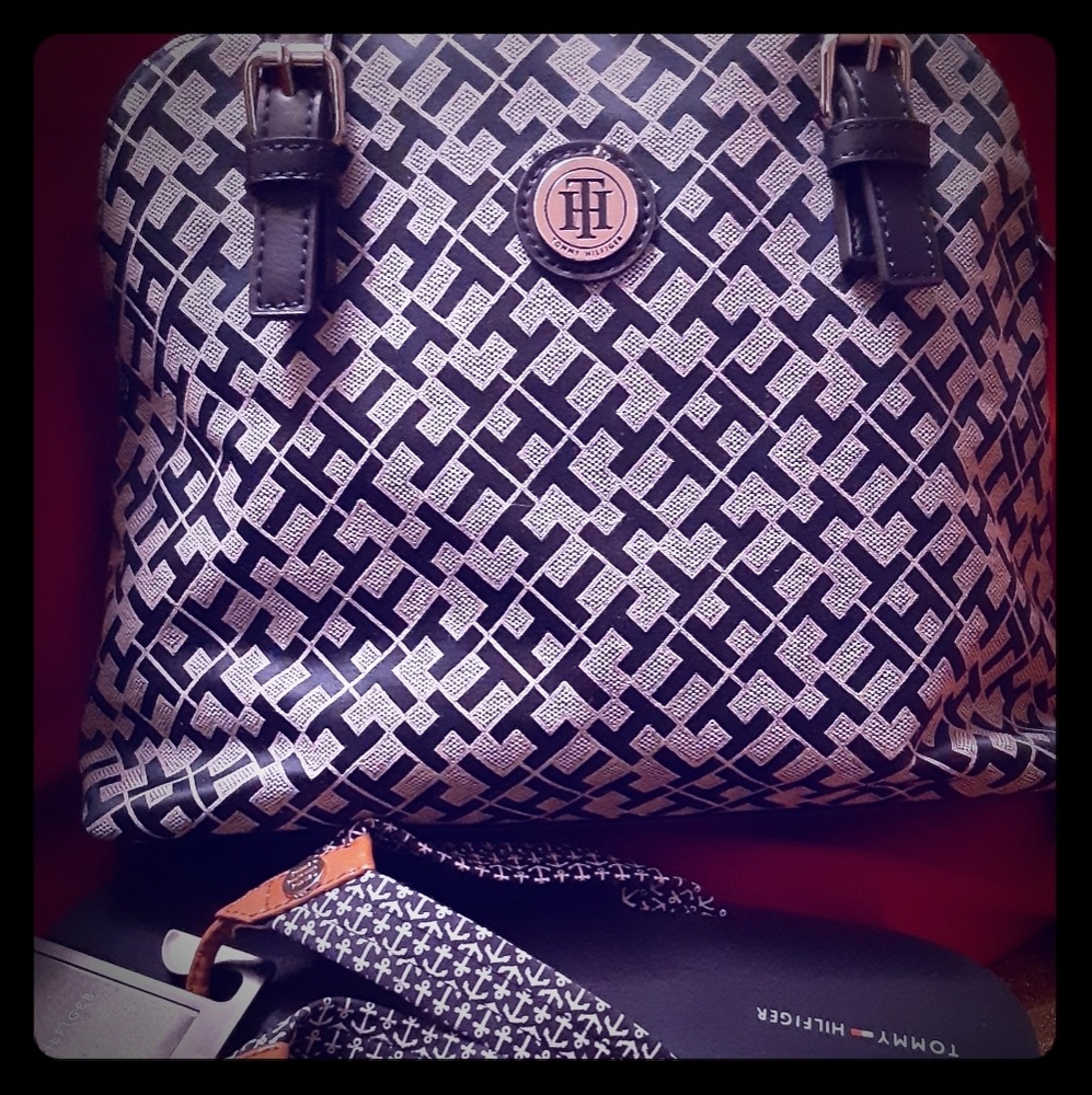 Tommy Hilfiger Purse and sandles